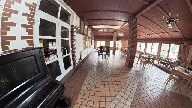 Reštaurácia – Hotel Armales